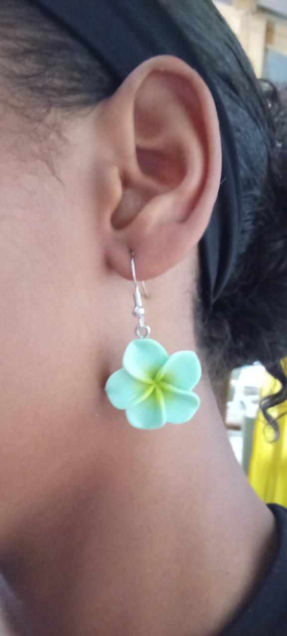 Aretes de Flores